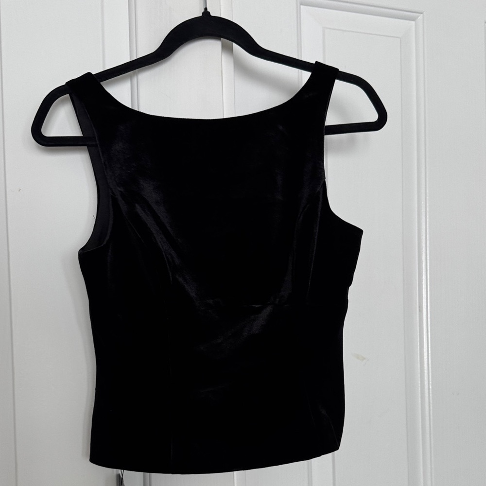 Astr Velvet Black Sleeveless Tank Top